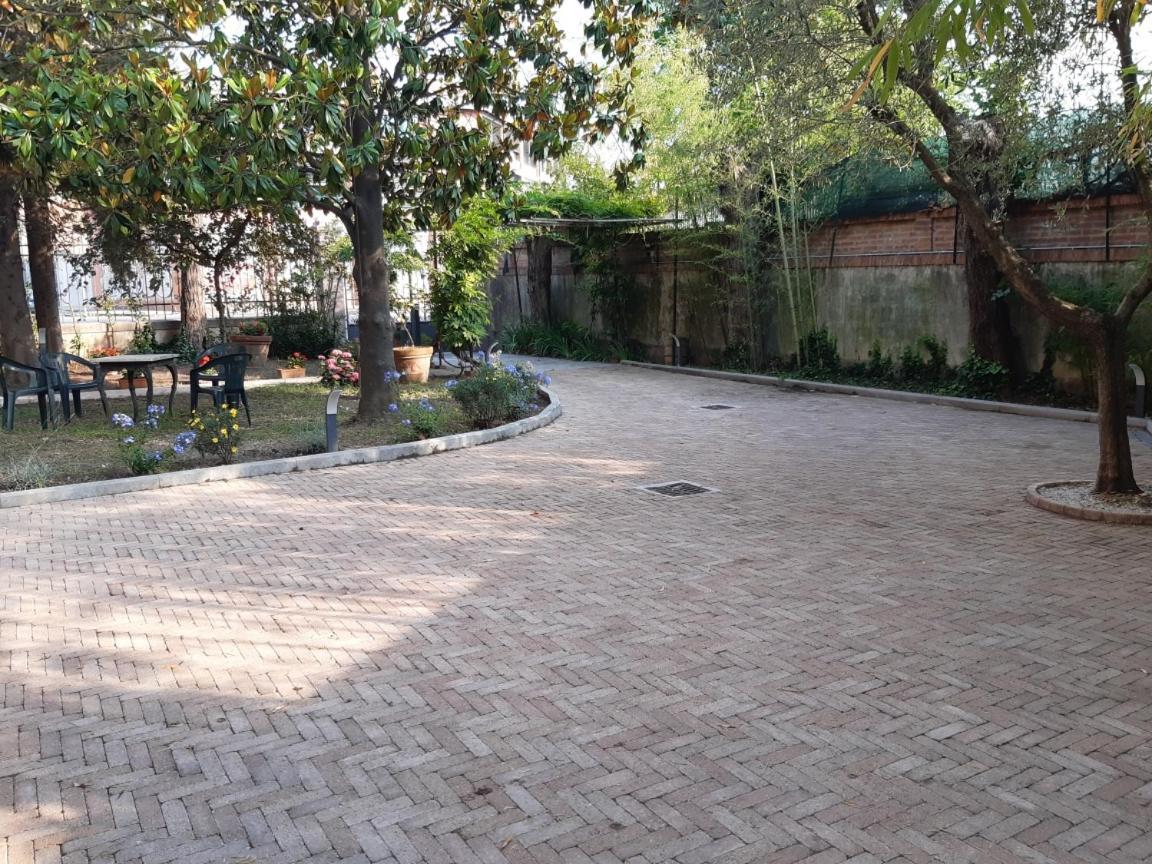 Villa Magnolia Park Pisa Exterior photo